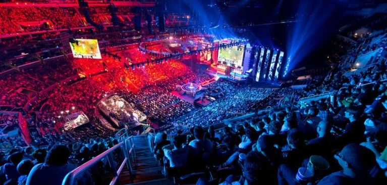 La TV svizzera scopre gli eSports