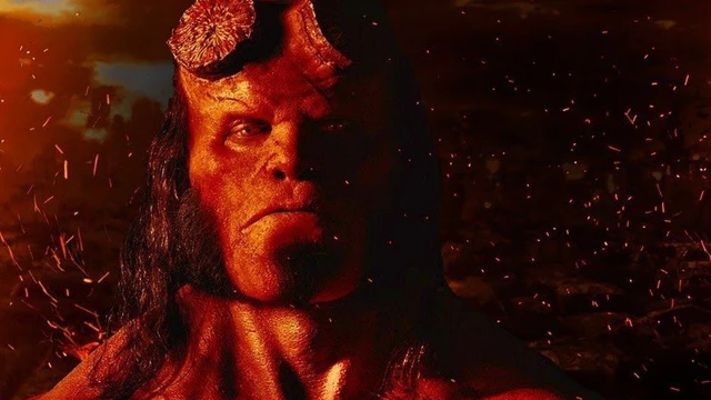 Il nuovo film di Hellboy ritarda