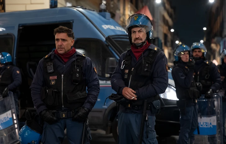 ACAB La recensione della serie Netflix con Marco Giallini e Adriano Giannini