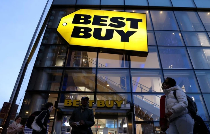 La catena Best Buy chiude con le vendite DVD e Bluray