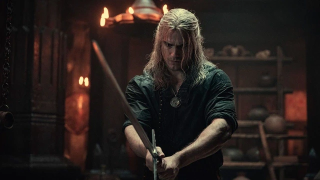 The Witcher - Liam Hemsworth subentra a Henry Cavill