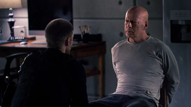 Fortress Bruce Willis torna allazione