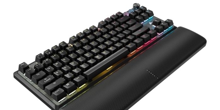 Corsair K70 Pro TKL - Tastiera gaming compatta con tecnologia MGX