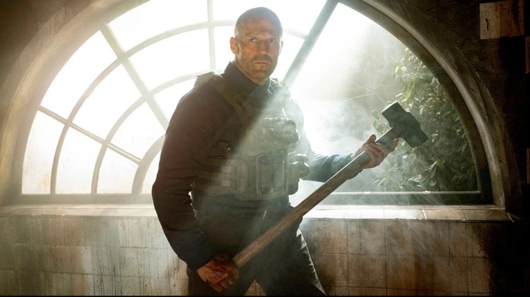 Jason Statham  Trailer di A Working Man diretto da David Ayer