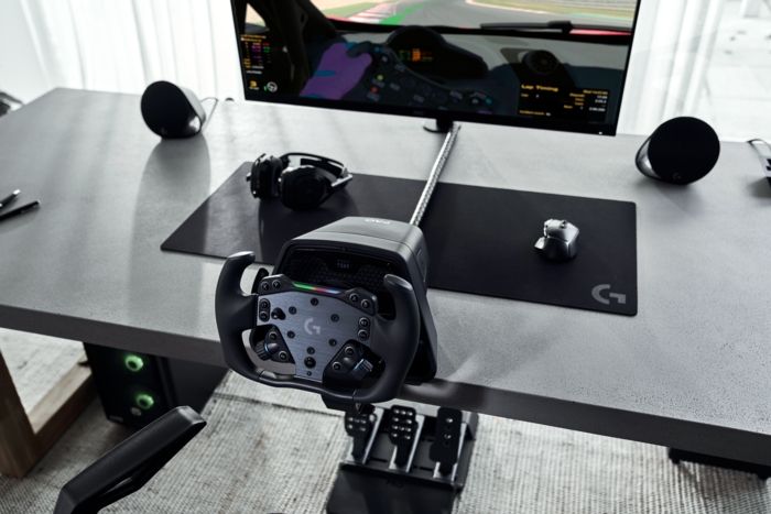 Logitech G - Nuovi prodotti Sim Racing e l'accordo con MOMO