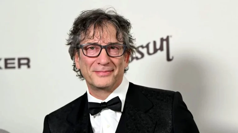 Neil Gaiman  Lautore accusato di abusi sessuali