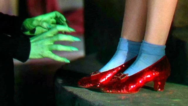 Il Mago di Oz - Recuperate le scarpe che indossò Judy Garland