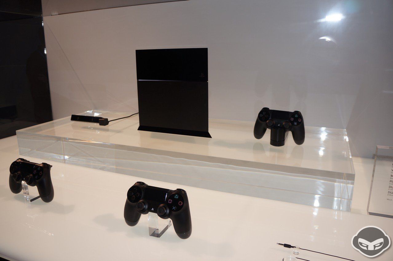 Ps4 vs Xbox One: prime sensazioni sui nuovi pad