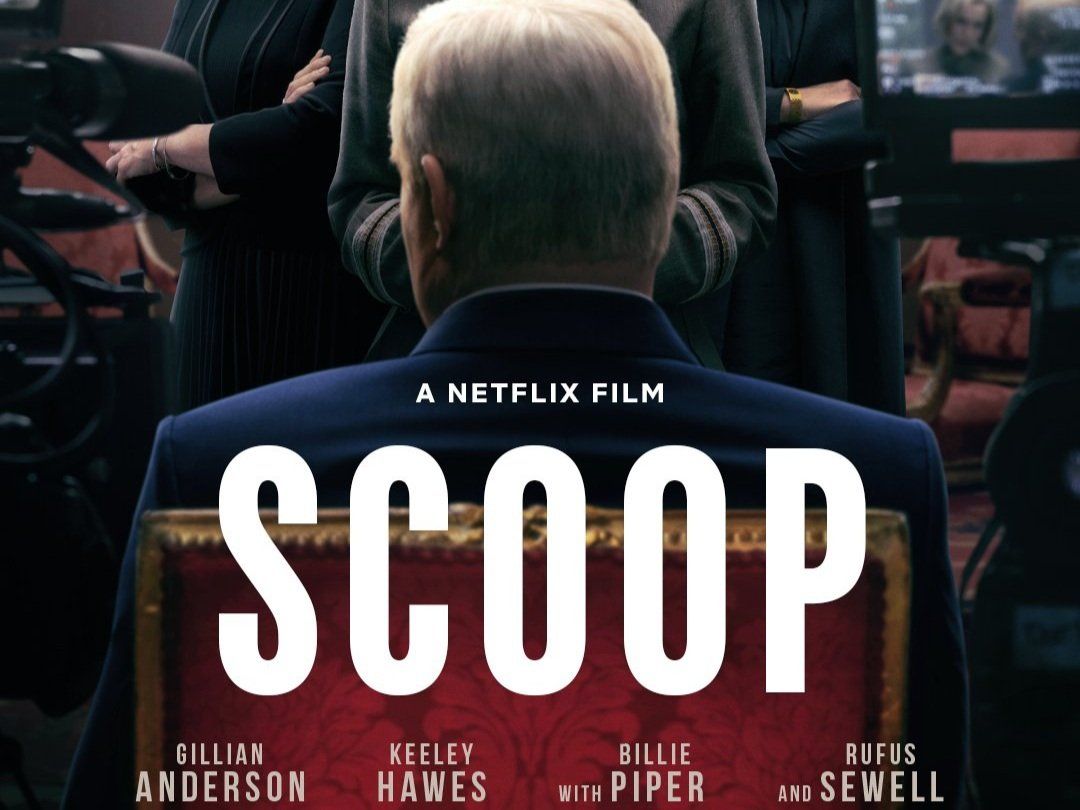 Gillian Anderson e Rufus Sewell si sfidano a colpi di bravura in Scoop,  film sullo scandalo Epstein con il Principe Andrea