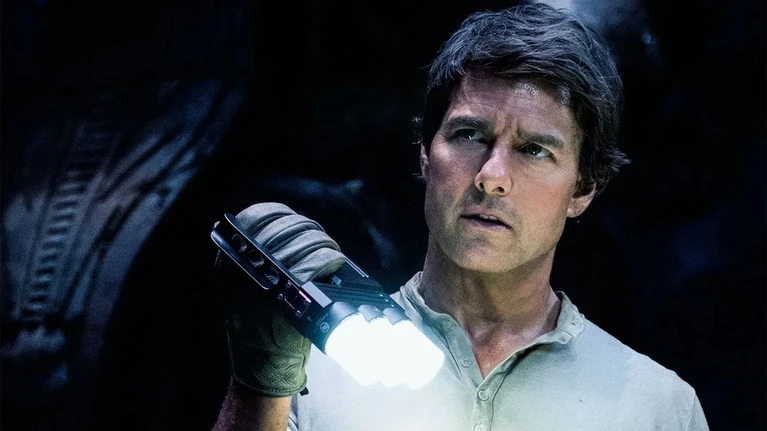 Deeper  Tom Cruise nellhorror diretto da Doug Liman