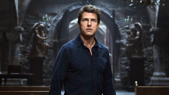 Deeper - Tom Cruise nell'horror diretto da Doug Liman