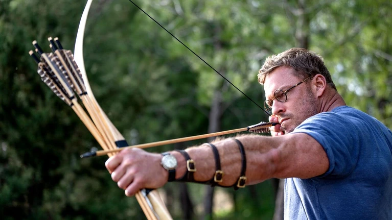 Il ministero della guerra sporca: la recensione e la storia vera del film con Henry Cavill