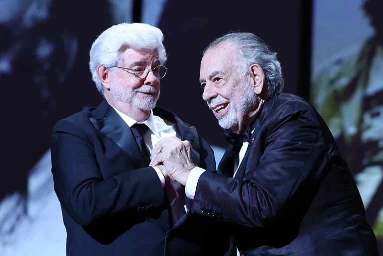 Francis Ford Coppola consegna la Palma d'oro onoraria a George Lucas