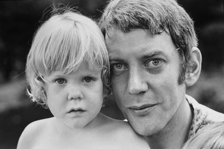Donald Sutherland: omaggio al grande attore scomparso oggi, 20 giugno