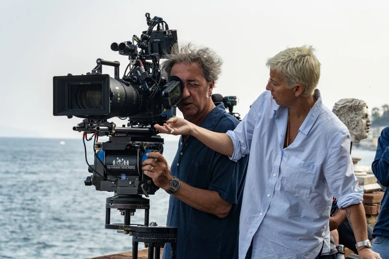 Sorrentino debutta a Cannes fra gli applausi con la sua Parthenope